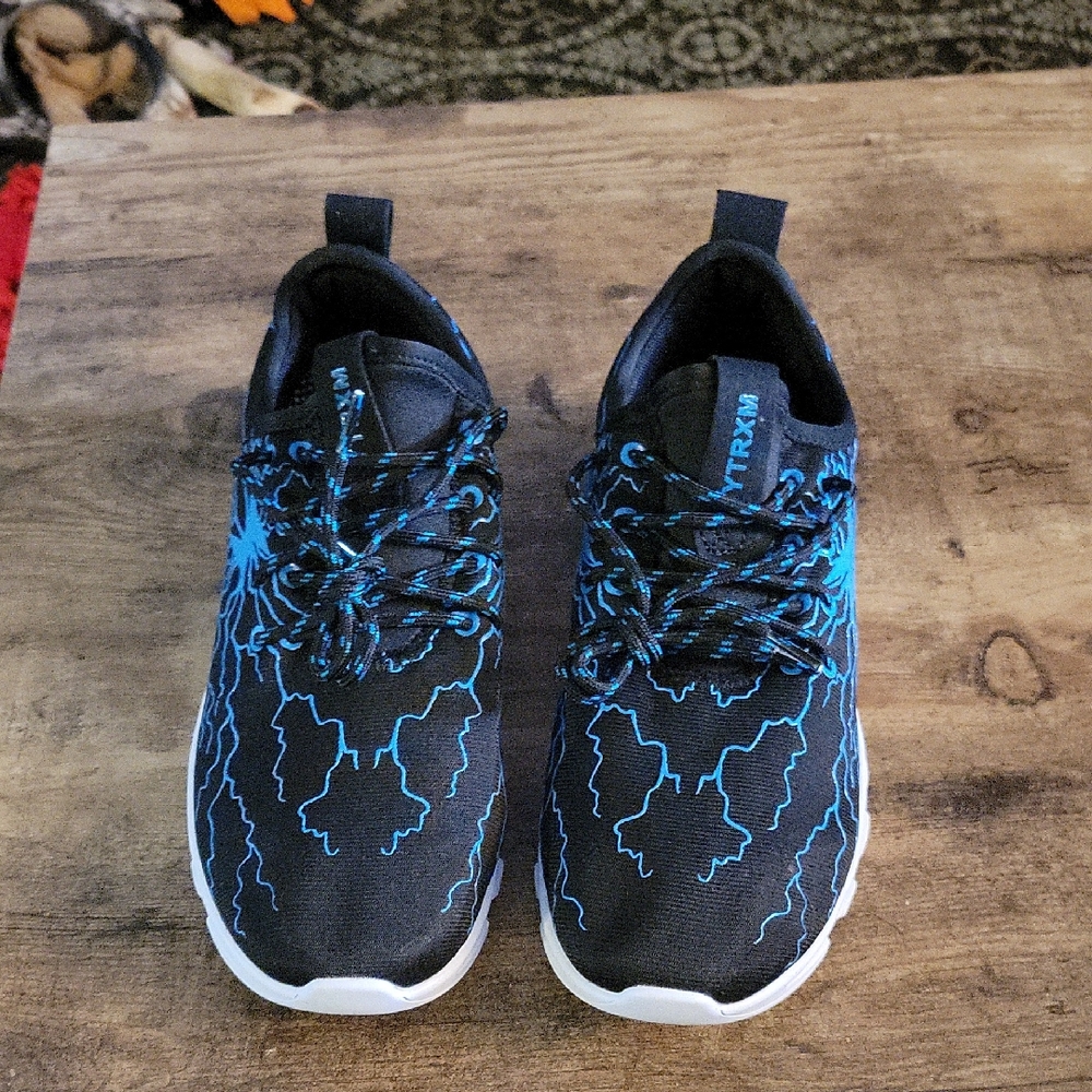 Source Unknown Black and Blue Women's Shoes